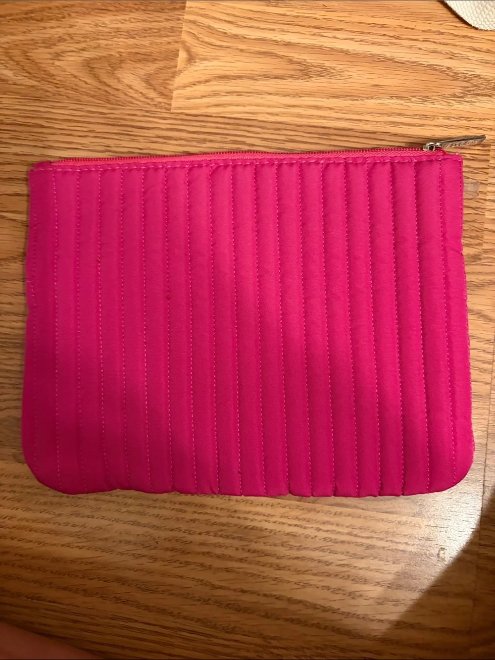 Women's Quilted Pink Zip Pouch